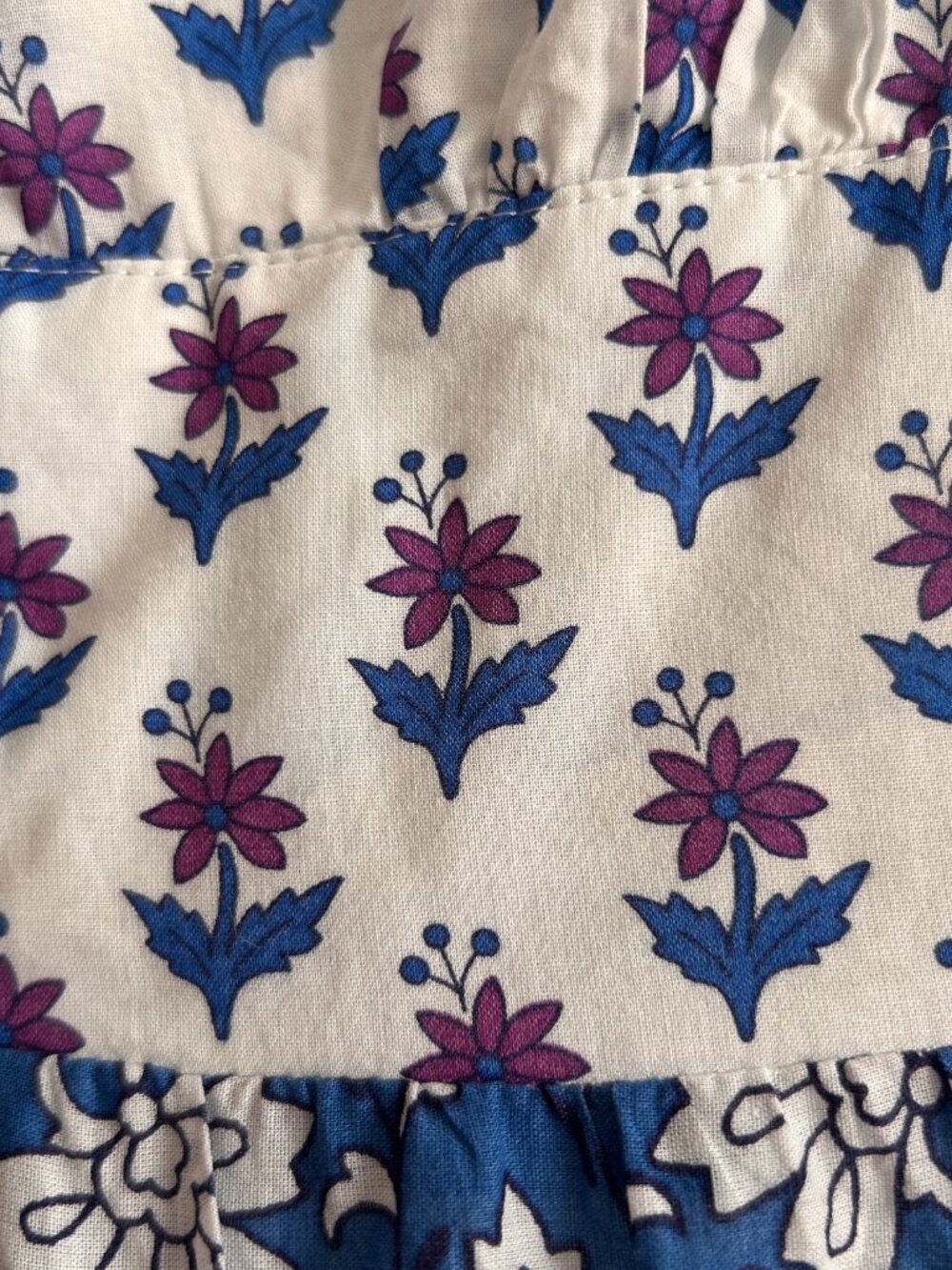 J. CREW Blue White Floral Block Print Smocked Patchwork CottonTiered Dress 4P - Picture 15 of 16